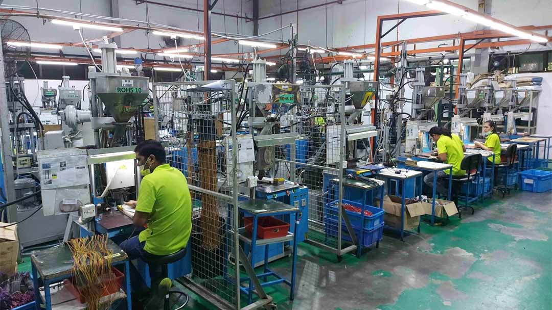 マレーシア工場製造風景