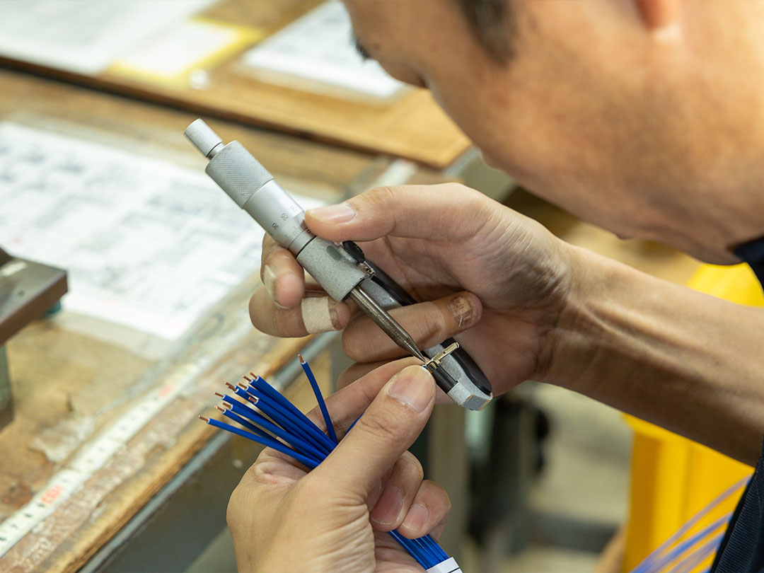 ワイヤーハーネス製造